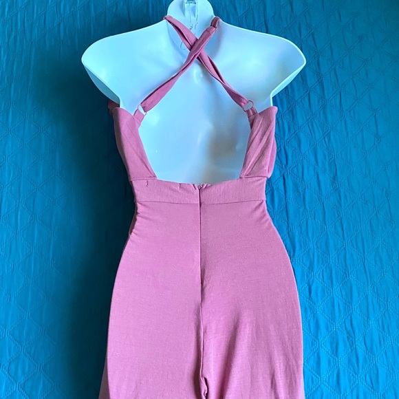 off shoulders pink stretchable jumpsuit - Picture 7 of 12